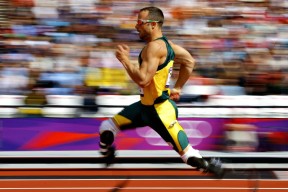 2026国际足联世界杯-阿扎伦卡七战封神，雄鹿欧冠备战惊现神操作，上海久事调整名单剑指意大利杯